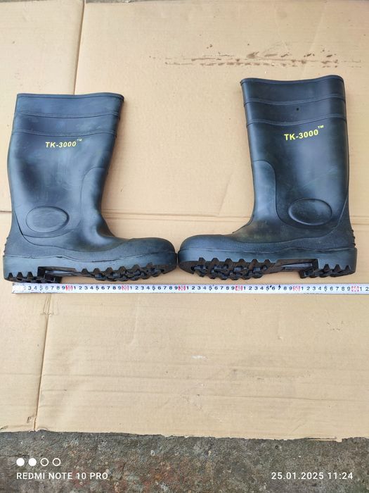 Сапоги резиновые рабочие 43 резиновые чоботи гумові робочі