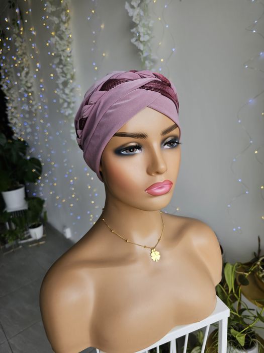 Ozdobny turban na głowę czapka chustka w trakcie leczenia Gabi róż