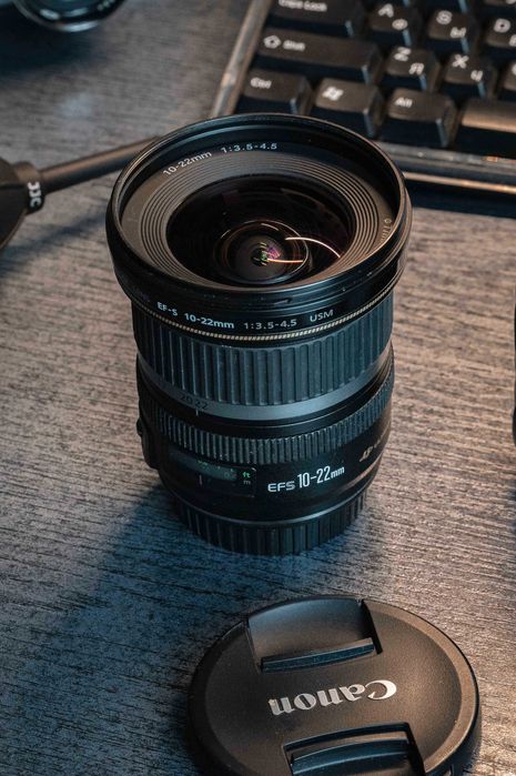 об’єктиви Canon EF-S