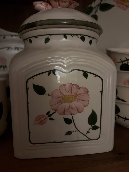 Serviço de Loiça Villeroy & Boch “Wild Rose” – Peças Originais Vintage