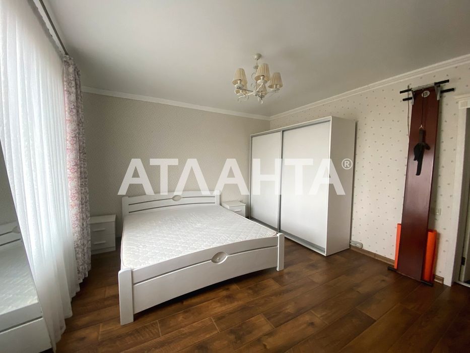 Будинок у передмісті Одеси /Великий Дальник.