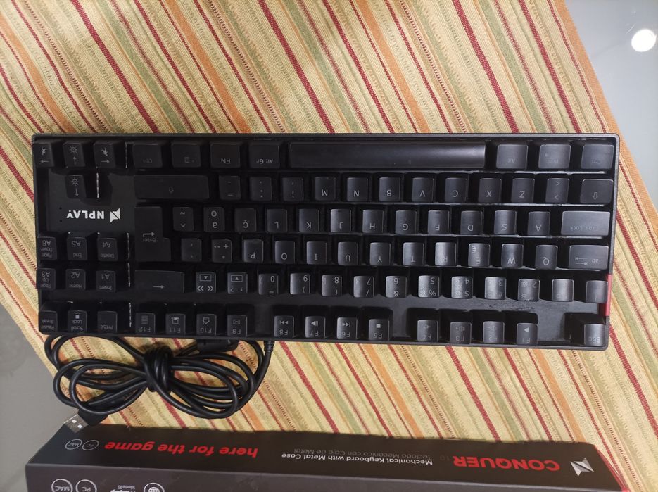 Teclado de gaming Nplay