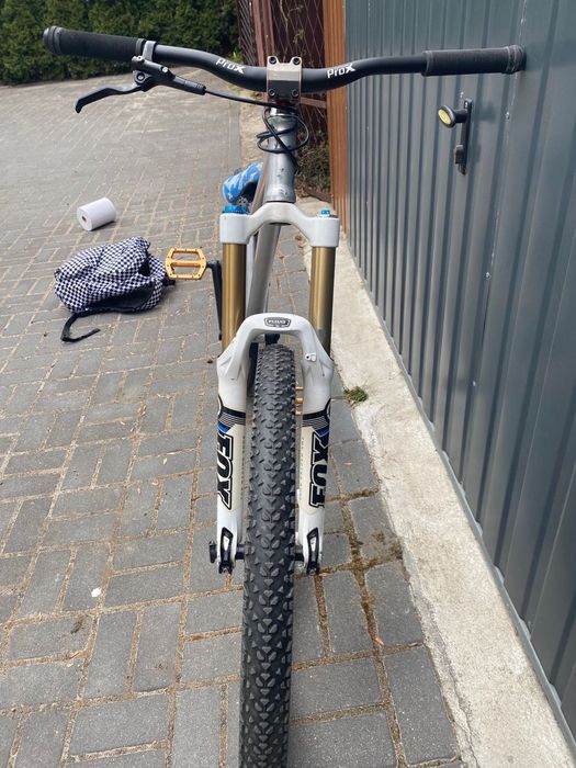 Rower Dirt z foxem