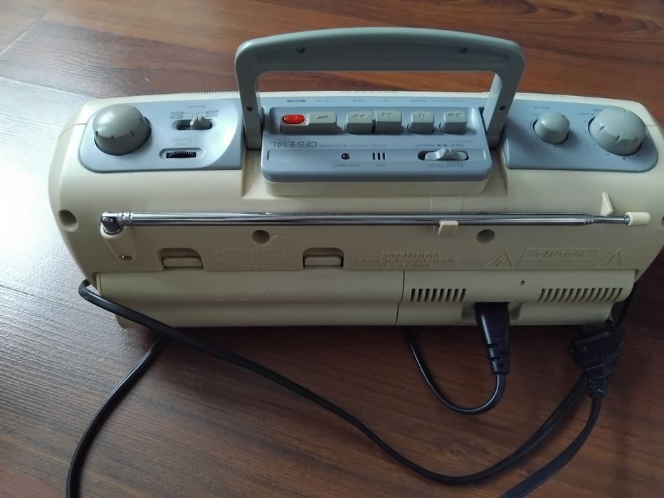 Продам магнитолу Blaupunkt переносна