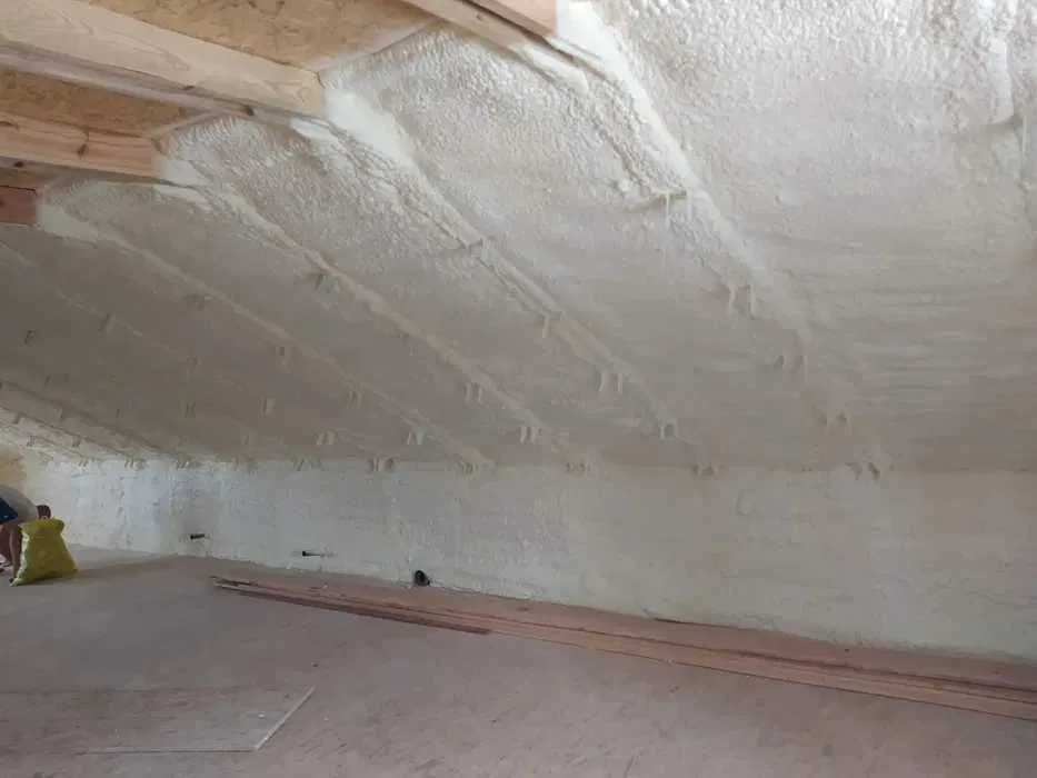 Ocieplenie Poddaszy I Piana Pur I Celuloza I Darmowa wycena I Nasielsk