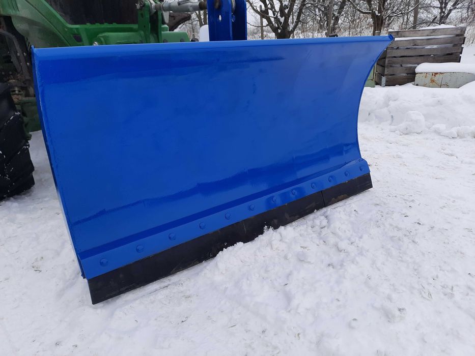 Pług Spych Zgarniacz do śniegu kiszonki obornika paszy 1,75M