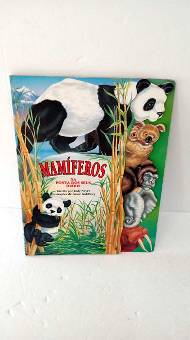 Mammals — At Your Fingertips