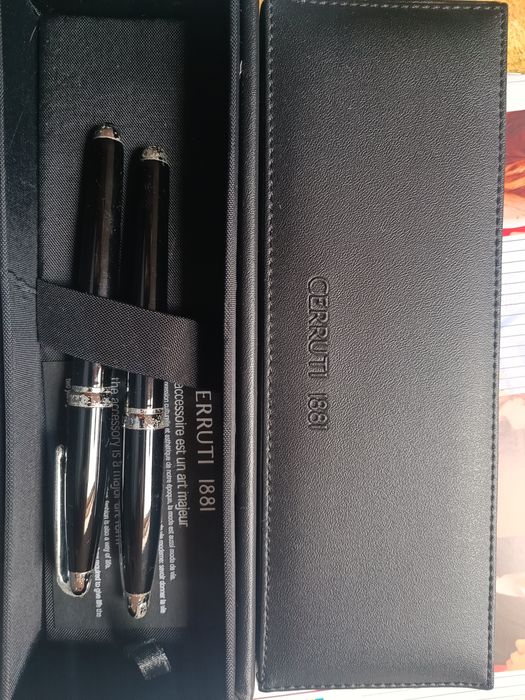 Lote: 2 Canetas  Cerruti 1881; 1 Caneta Sheaffer; 1 Caneta Fóssil
