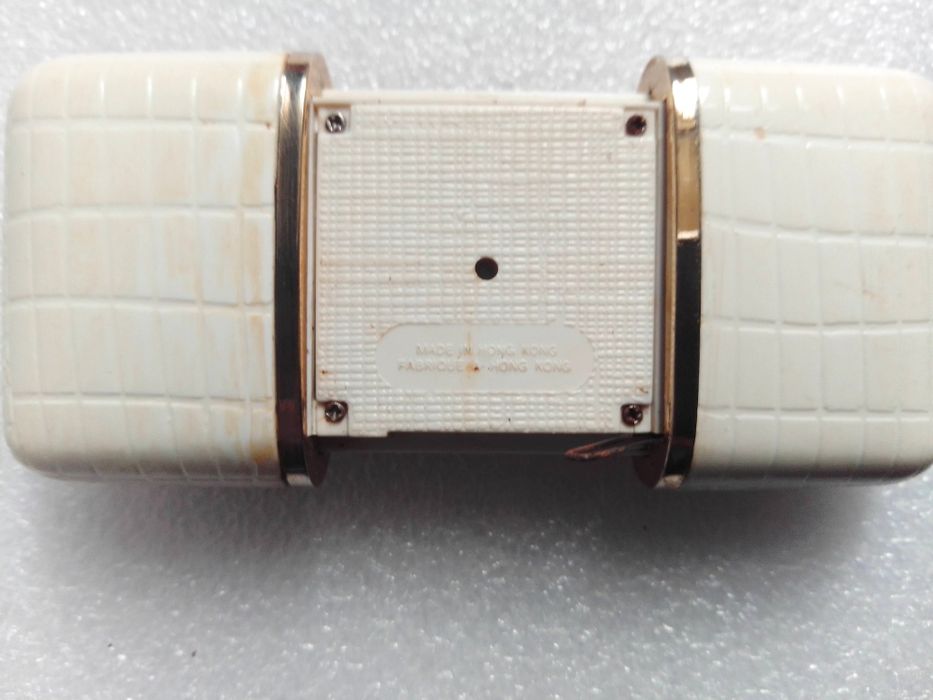 Relógio digital de bolso antigo