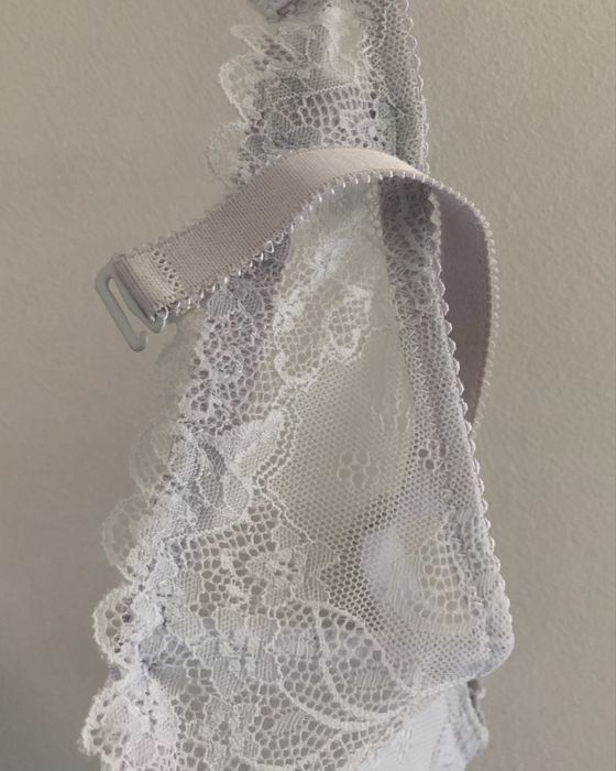 Stanik push-up - biały w rozmiarze 75D, nowy