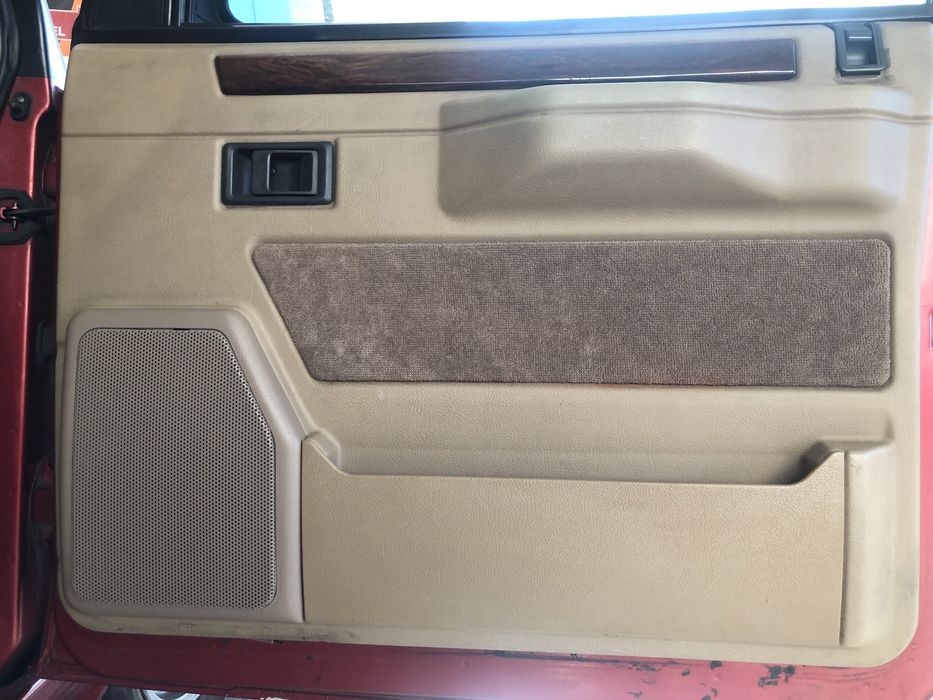 Tampas colunas (sem rede) Range Rover Classic