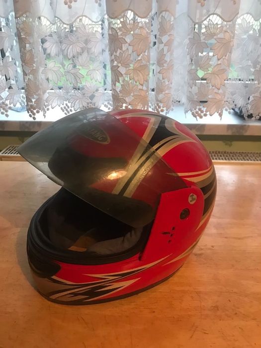 Шолом для мотоцика або скутера