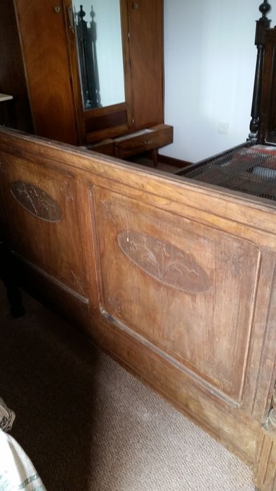 Cama antiga vintage.