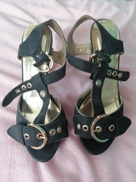 Szpilki czarne roz. 37