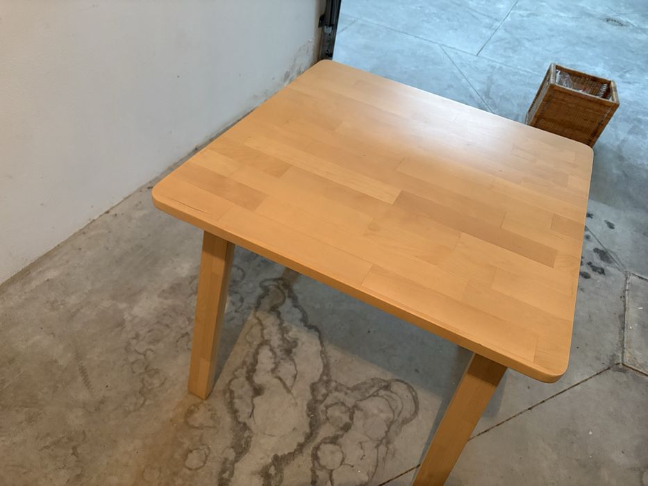 Mesa muito bom estado 74x74x74cm