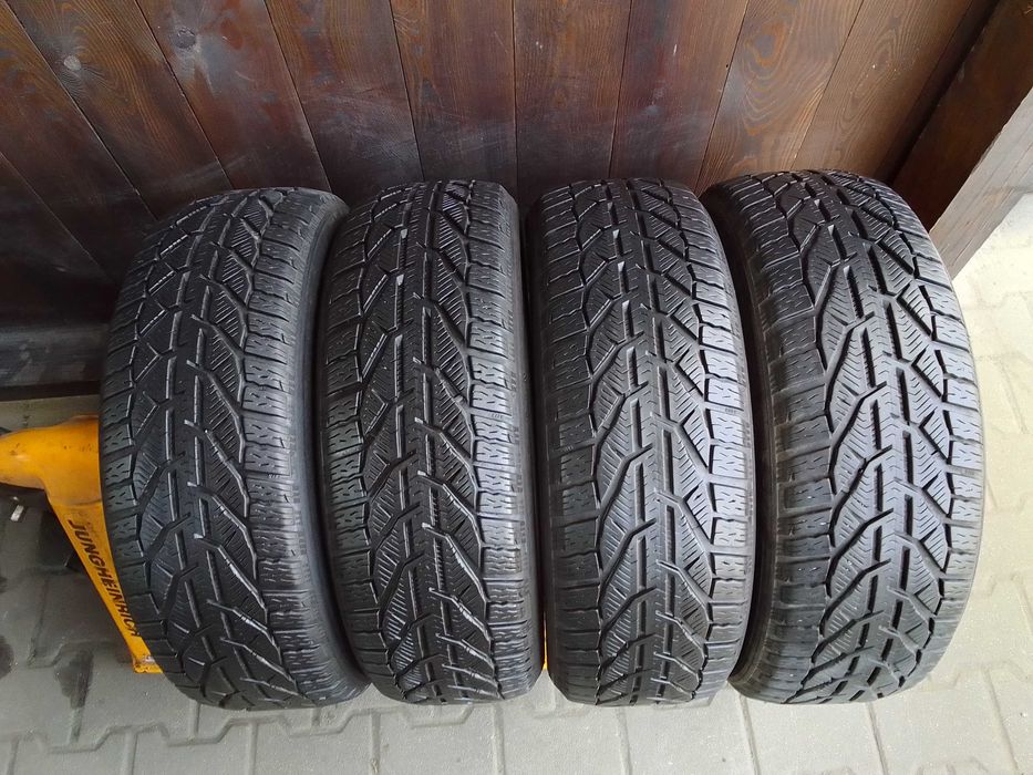 Komplet opon zimowych Kormoran Snow 215/55 R18 99V XL DOT20 #3949