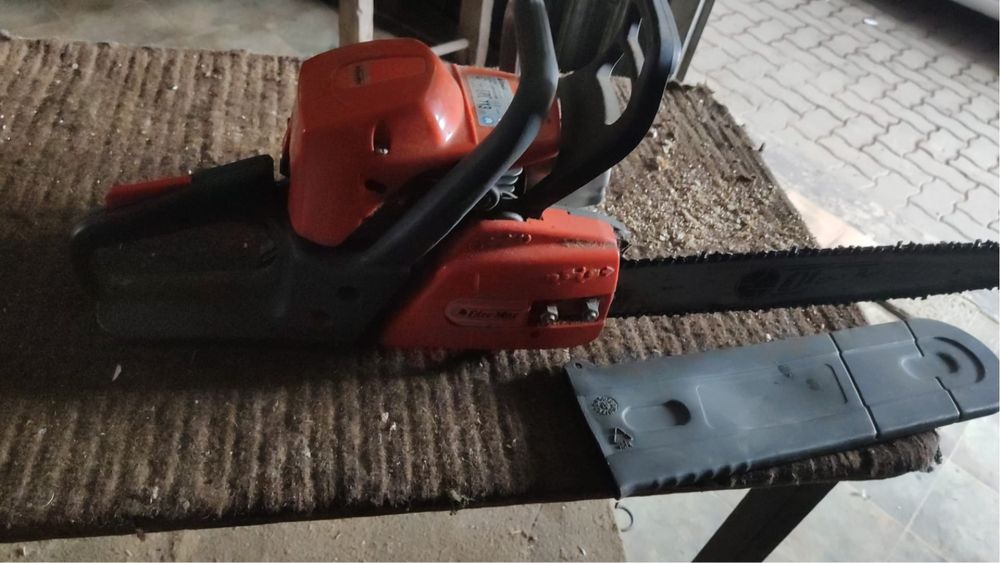 Motoserra oleomac usada