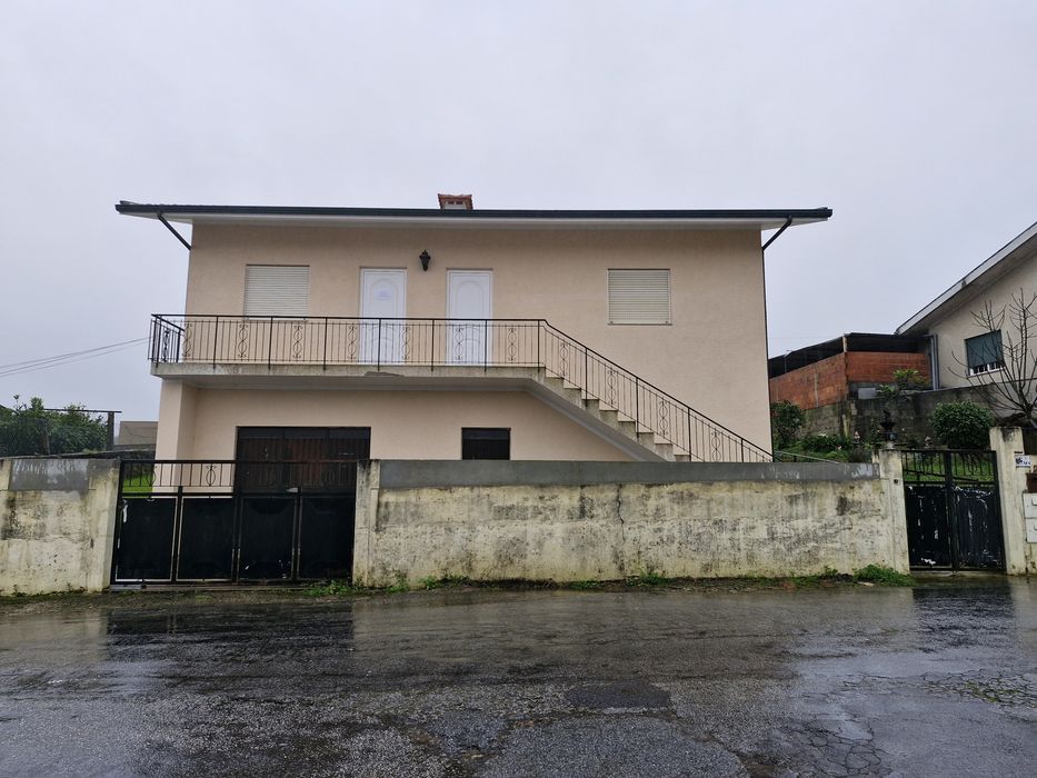 Imóvel T3 para arrendamento - Santo Tirso