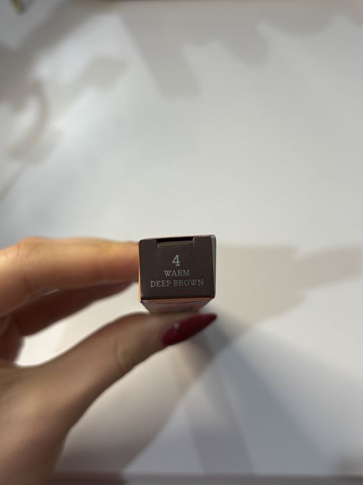 Nowa kredka do brwi Benefit