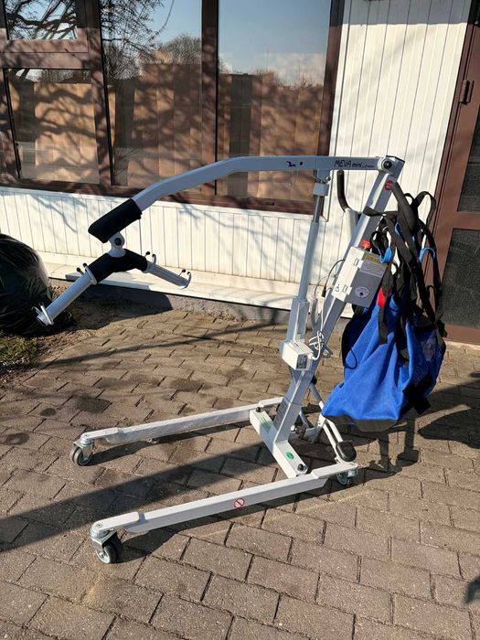 Podnośnik transportowy medyczny