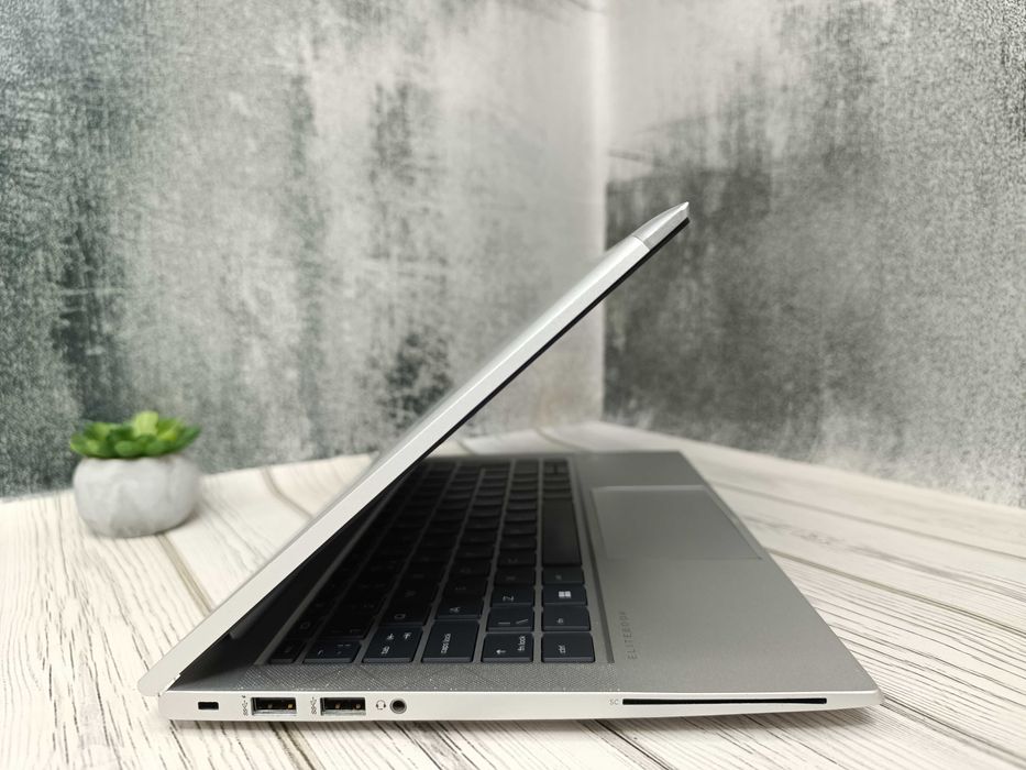 Металевий ноутбук HP EliteBook 835 G8 IPS|Ryzen3 PRO 5450U|16GB|SSD512