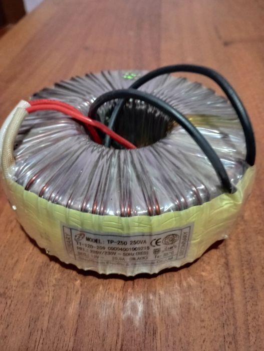 Трансформатор 250 ват 12 вольт 20,9 А