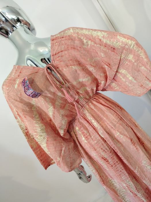 Zwiewna sukienka boho Maxi