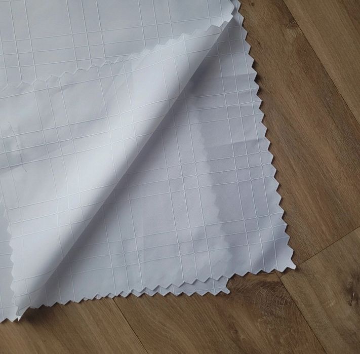 Obrus biały 110x160 jak nowy