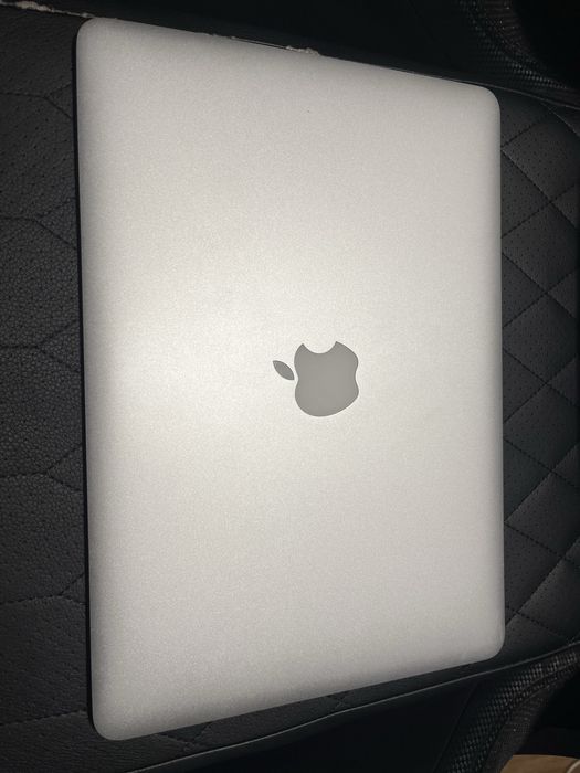 Macbook air 2015 8Gb/128GB