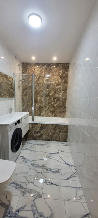 Продам 3 кім. квартиру в центрі біля метро Золоті Ворота