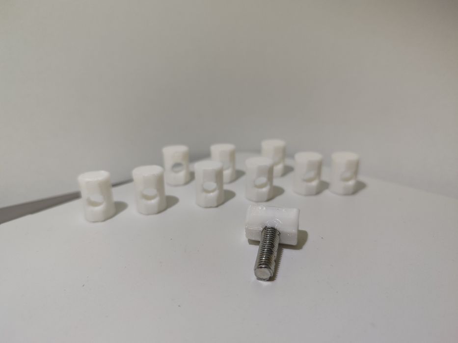 Vendo peças de "fixação de tampa" - Fluval FX2 FX4 FX5 FX6