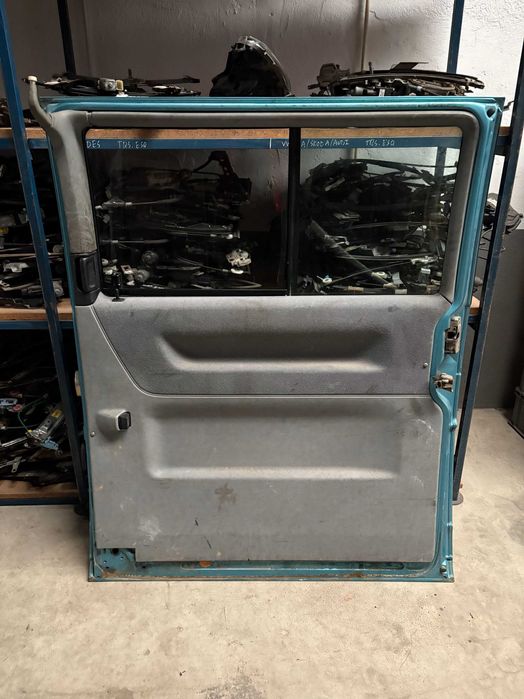 Porta Lateral Direita com Vidro de Correr Vw Transporter T4