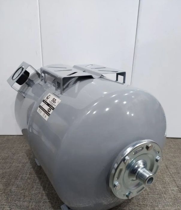 Бак гідроакумулятор 80 л з манометром.