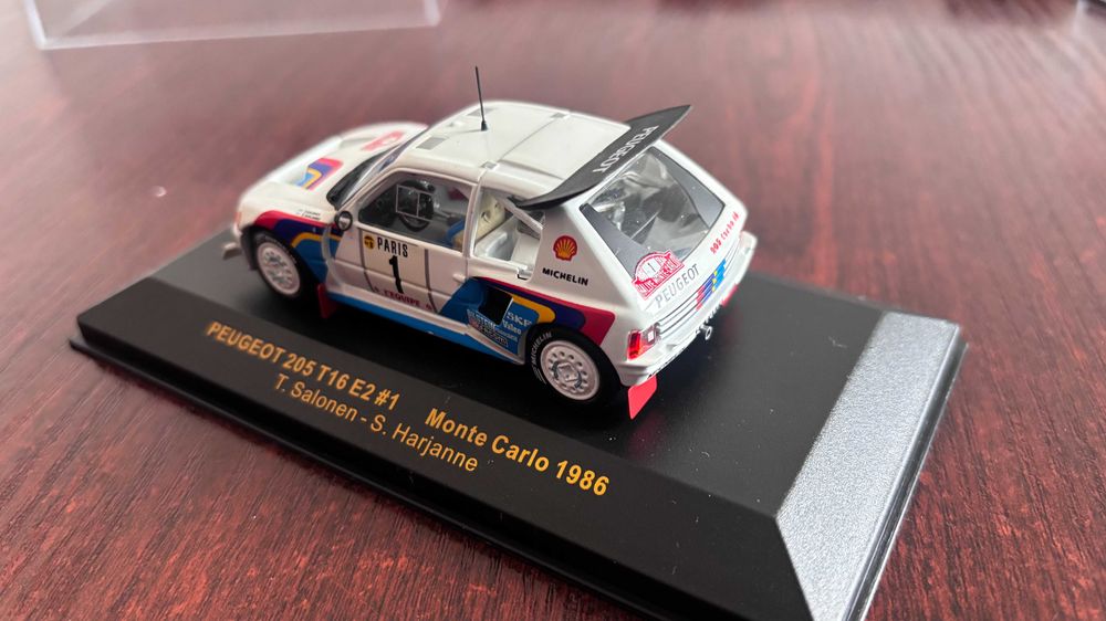 1:43 Peugeot 205 T16 E2 IXO RAC 043 model niezwykle rzadki