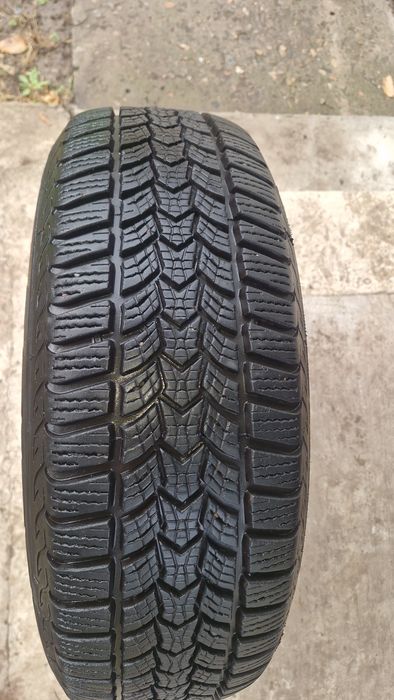 195/65R15,майже нова 24р зима