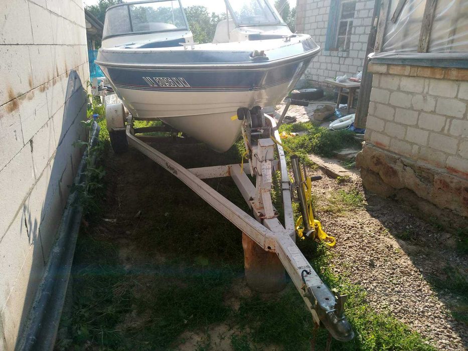 Катер Larson 18FT