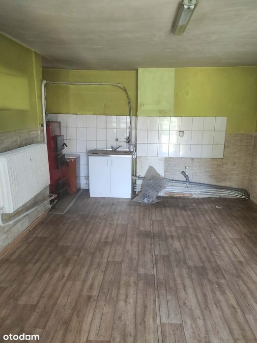 Dom mieszkalny z murowaną chlewnią i garażem-Krusze gmina Warlubie