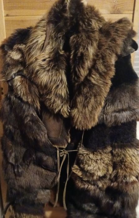 Kamizelka z naturalnego futra-z kóz