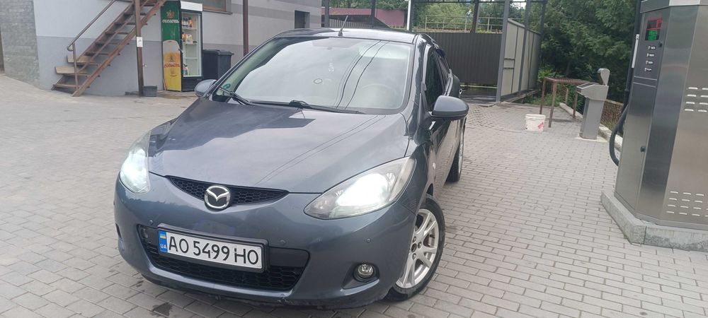 Продам Mazda 2 2008року