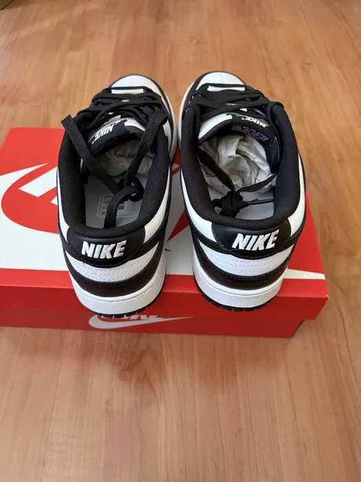 Nike_Dunk_Low_Retro_White_Black_Panda R.37.5