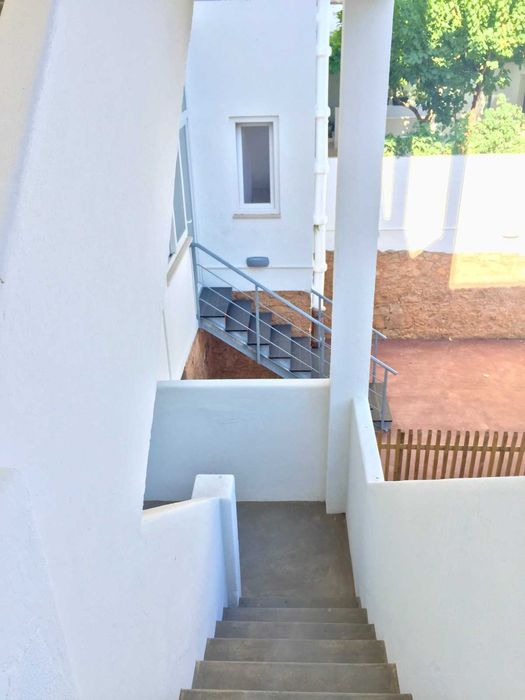Arrendo apartamento T3+1 muito central em Santarém