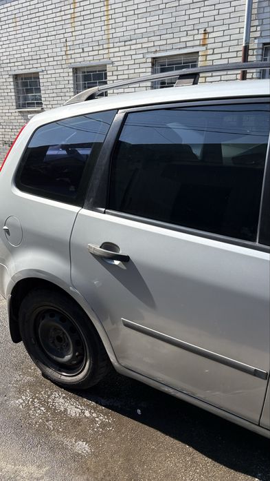 Ford c-max 1,6 газ-бензин