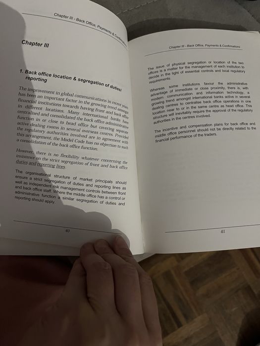 Livro “The Model Code”