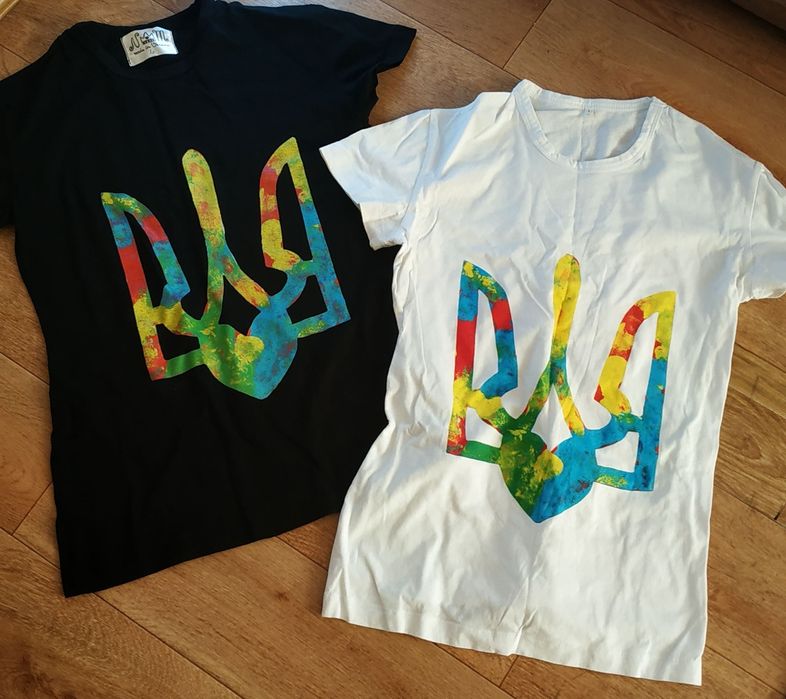 Стильні футболки з тризубом. Новi