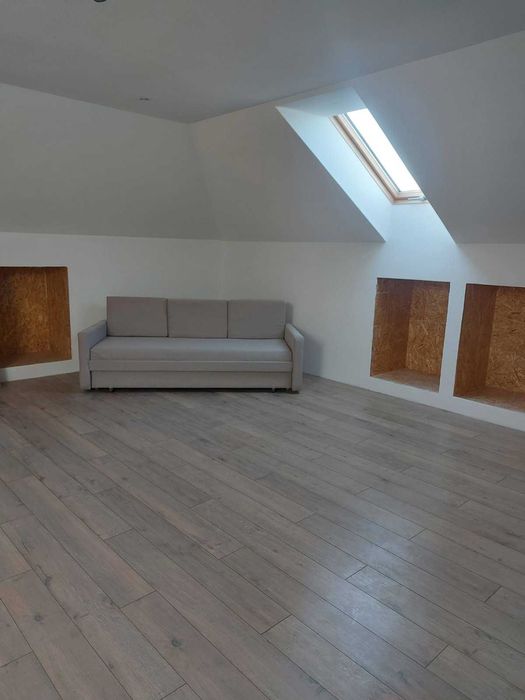 Продається гарний будинок з ремонтом по вулиці Субботіна