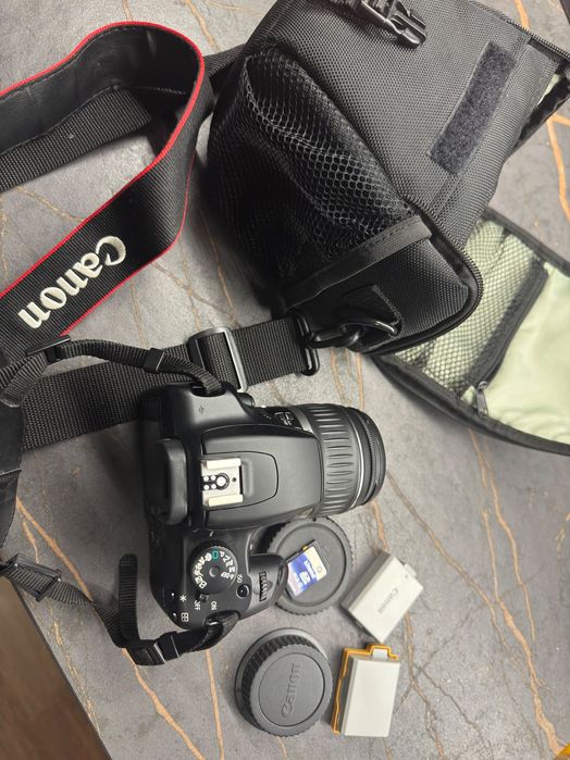 Câmara Canon 1000D