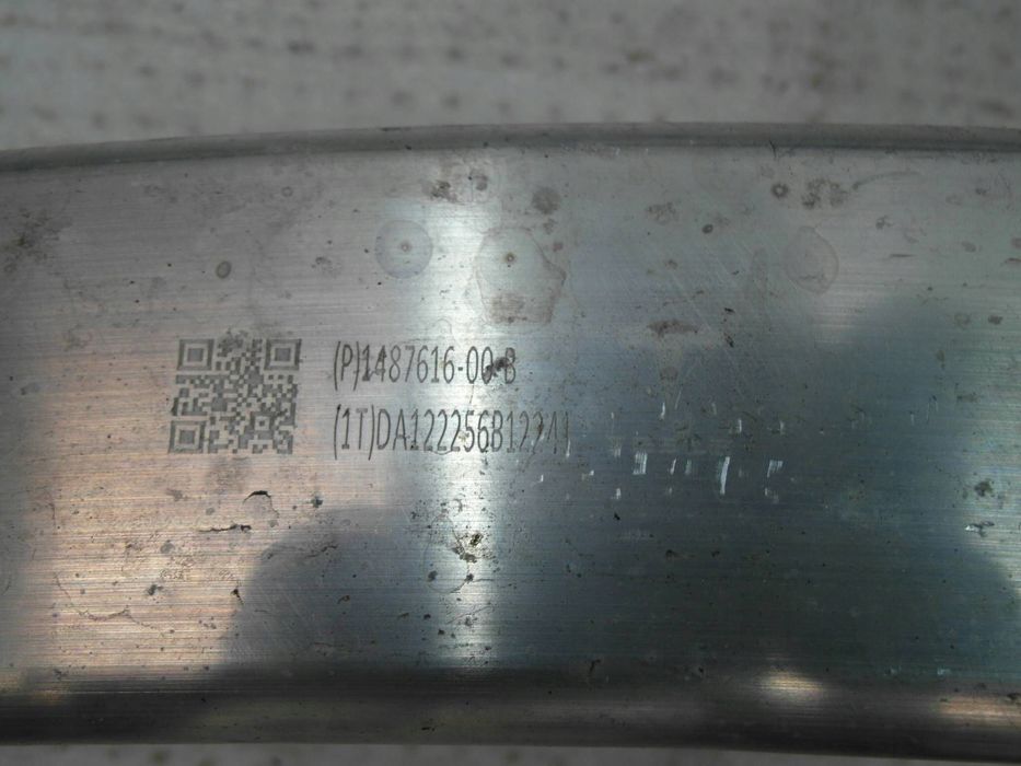 tesla model y idealna kompletna tylna belka p1487616-00-b nr72