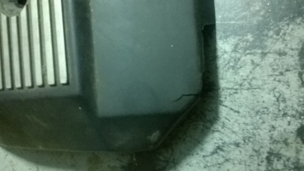 Крышка клапанов BMW