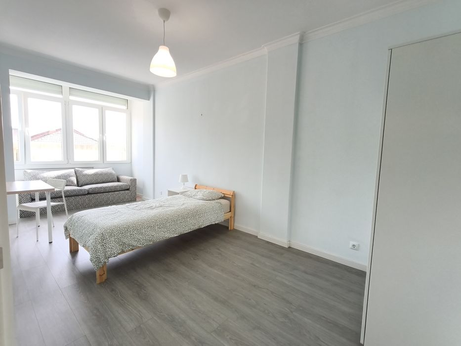 Quarto individual em Belas