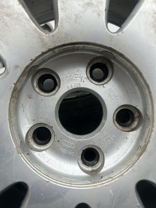 Диски Audi 5*112 R16 з резиною зима 205/60/16